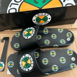 Black Slide Sandals Cross Colours size 8 women’s slides